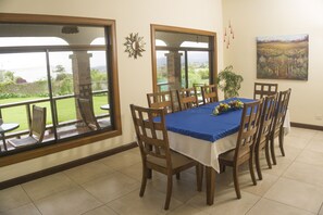 Restaurant - Ananta Wellness & Retreat (San Rafael)