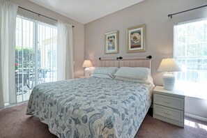 3 bedrooms, desk, iron/ironing board, travel crib