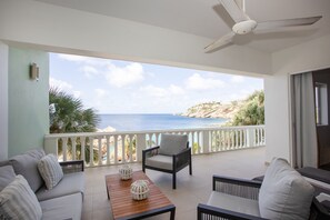 Blue Bay Beach 2 bedroom Apartment | Terrace/patio - Blue Bay Beach Apartments (Sint Michiel)