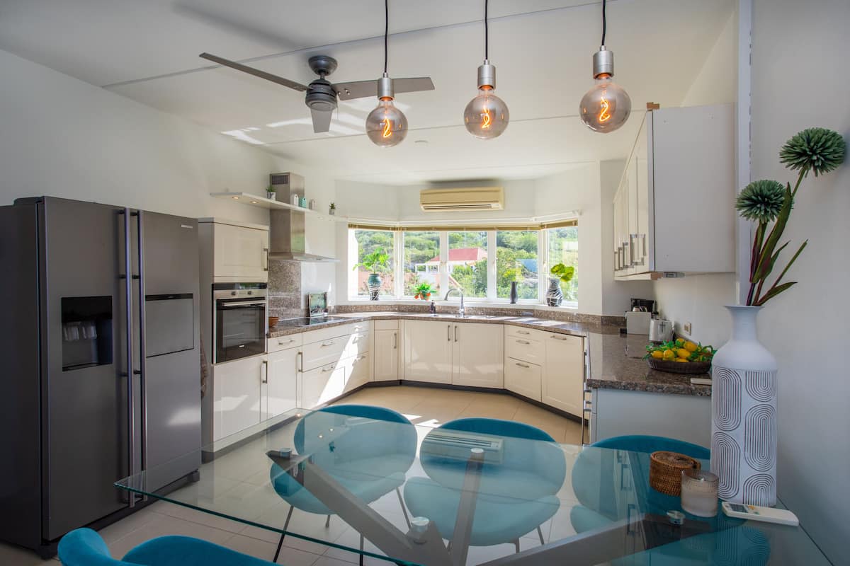 oceanfront 4 bedroom penthouse | private kitchen | full-sized fridge, oven, stovetop, dishwasher