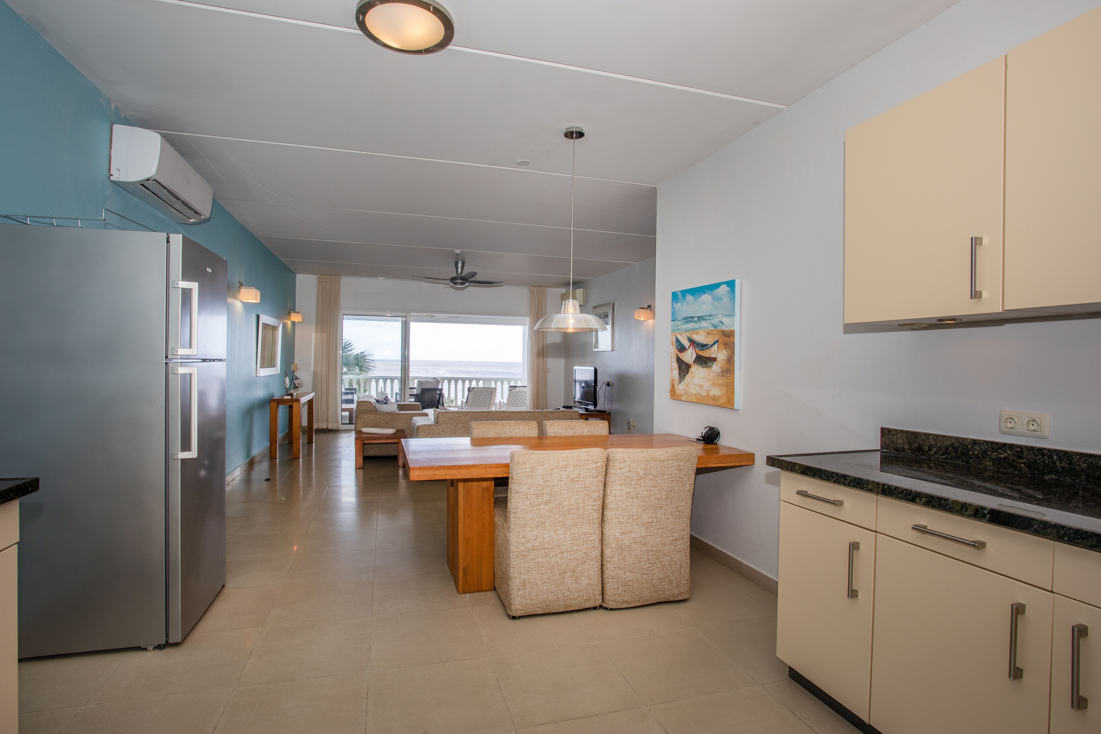 blue bay beach 2 bedroom apartment | in-room dining