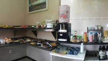 Free daily buffet breakfast