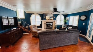 Smart TV, fireplace, books