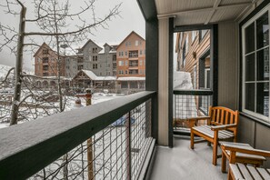 Condo, Multiple Beds, Courtyard View (Dakota Lodge 8477) | Balcony