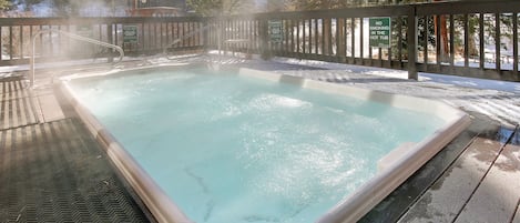 Condo, Multiple Beds, Mountain View (Key Condo 2954C) | Outdoor spa tub