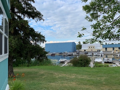 The Island Bay Waterfront cottage