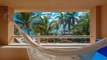 华丽客房, 2 张双人床, 海洋景观 | 阳台