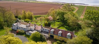 Private Beach Access - Dumbarnie Golf - Beautiful 2 B/Rm Cottage - Pet Friendly