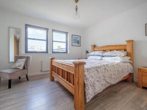 3 Schlafzimmer, kostenloses WLAN, Bettwäsche