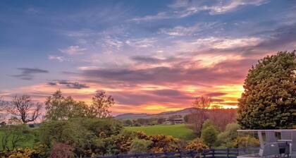 3 bedroom accommodation in Banton, near Kilsyth