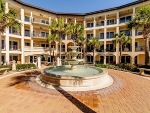 Condo, 3 quartos | Área da propriedade