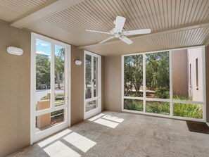 House, 4 Bedrooms | Interior