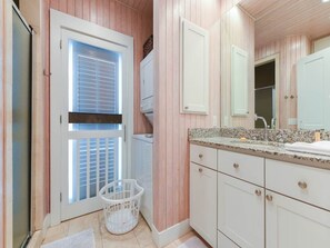 Casa, 2 habitaciones | 2 habitaciones, muebles diferentes y wifi gratis