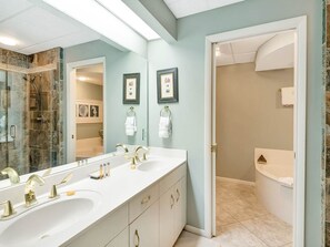Condo, 3 Bedrooms | Bathroom | Towels - High Pointe E21 by Vacasa (Panama City Beach)