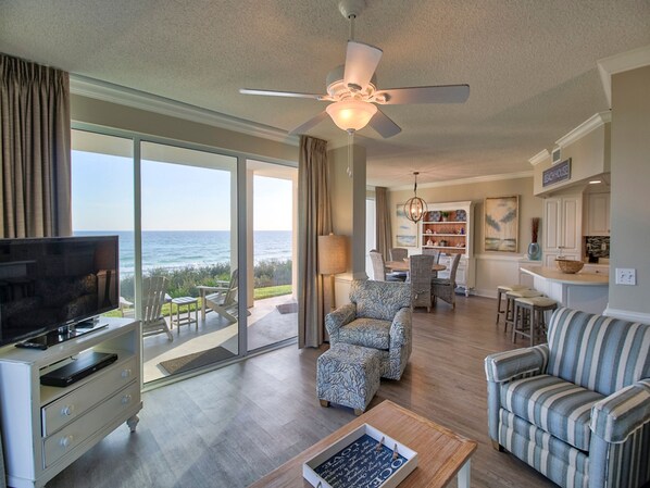 Condo, 3 Bedrooms | Living room | 32-inch flat-screen TV with cable channels, TV