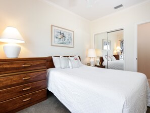 4 chambres, ameublement personnalisé, Wi-Fi gratuit