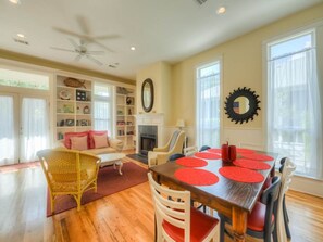 House, 3 Bedrooms | Living room - Passin Thru by Vacasa (Santa Rosa Beach)