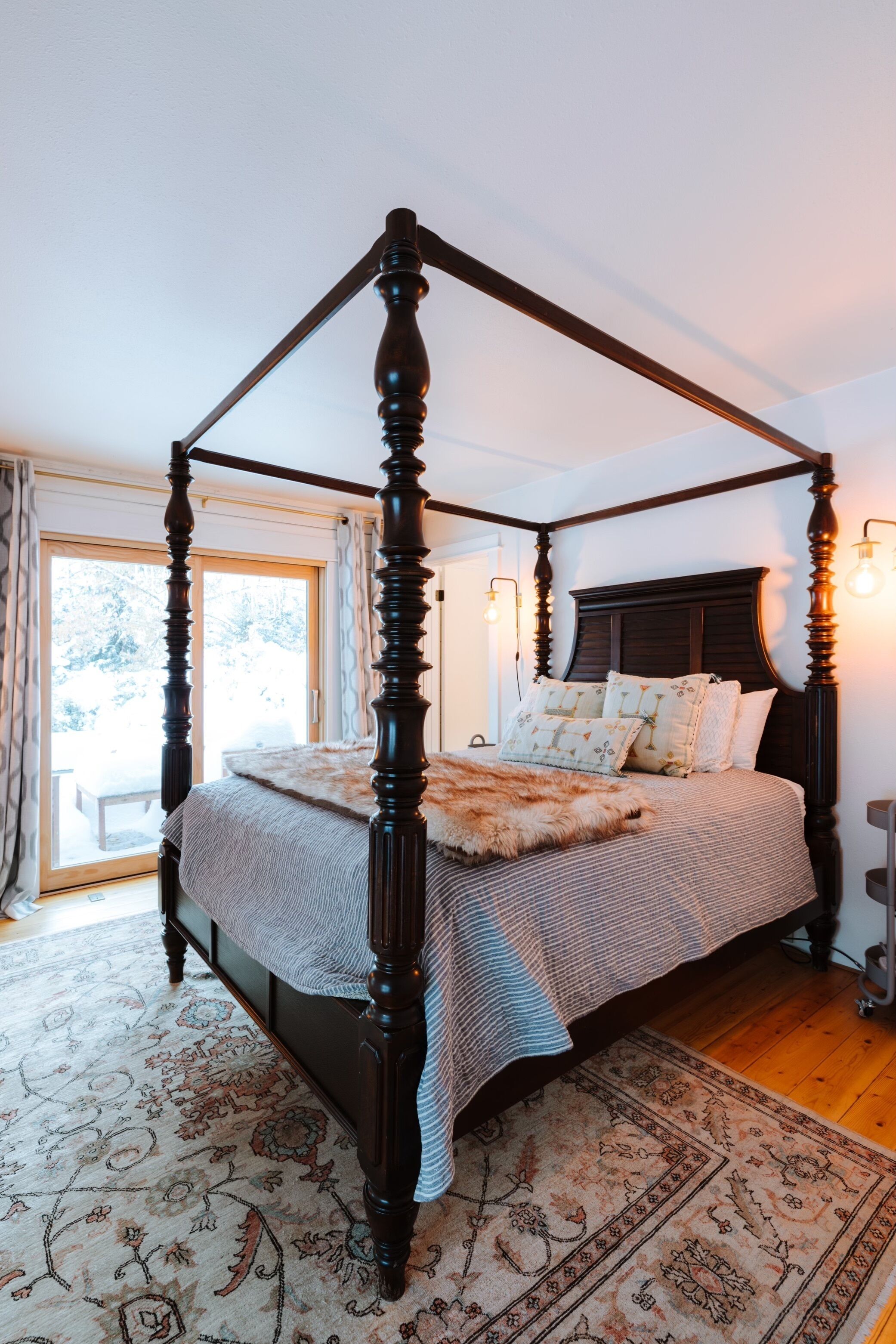 Contemporary mountain cabin minutes from Aspen/Snowmass