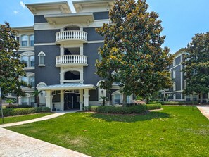 Condo, 3 Bedrooms | Exterior