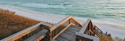 Sea Bluff Townhomes 19 by Vacasa