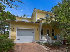 House, 3 Bedrooms | Exterior