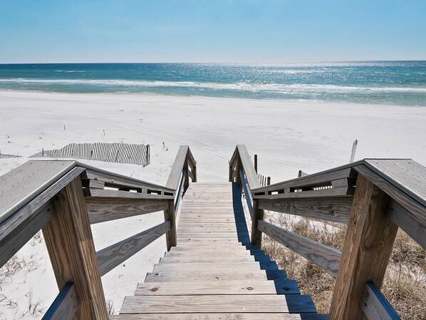 Condo, 3 Bedrooms | Beach