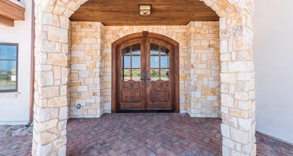 Lx14: Luxury Golf Course Villa With 360 Ocean View