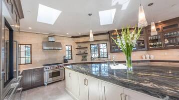 Villa, Multiple Beds, Ocean View (LX14: Luxury Golf Course Villa with 3) | Private kitchen