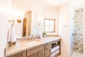 Villa, Multiple Beds, Ocean View (LX14: Luxury Golf Course Villa with 3) | Bathroom - Lx14: Luxury Golf Course Villa With 360 Ocean View (Pacific Grove)