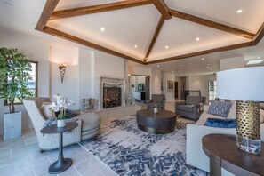 Villa, Multiple Beds, Ocean View (LX14: Luxury Golf Course Villa with 3) | Living room