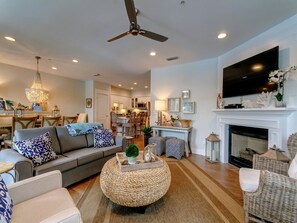 Appart'hôtel, 3 chambres | Salle de séjour