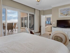 Condo, 3 Bedrooms | Individually furnished