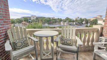 Condo, 3 Bedrooms | Balcony