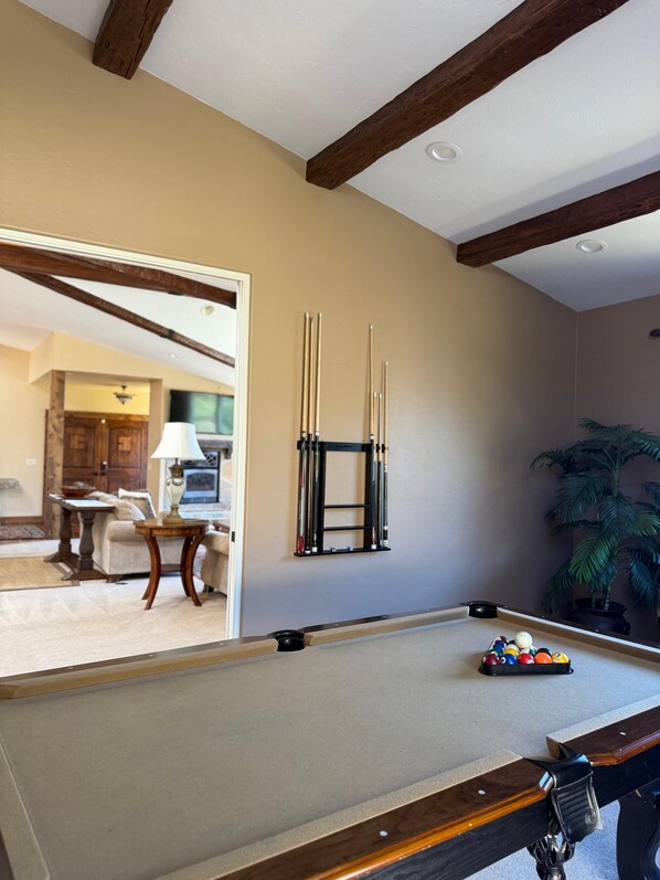 House, Multiple Beds (LX18: Golfer's Dream Retreat, 30 days) | Games room