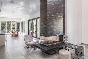 Villa, Mehrere Betten (LX1a: Luxury Contemporary Villa in Th) | Wohnzimmer