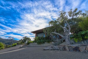 House, Multiple Beds, Ocean View (LX21: 360 Ocean View) | Exterior