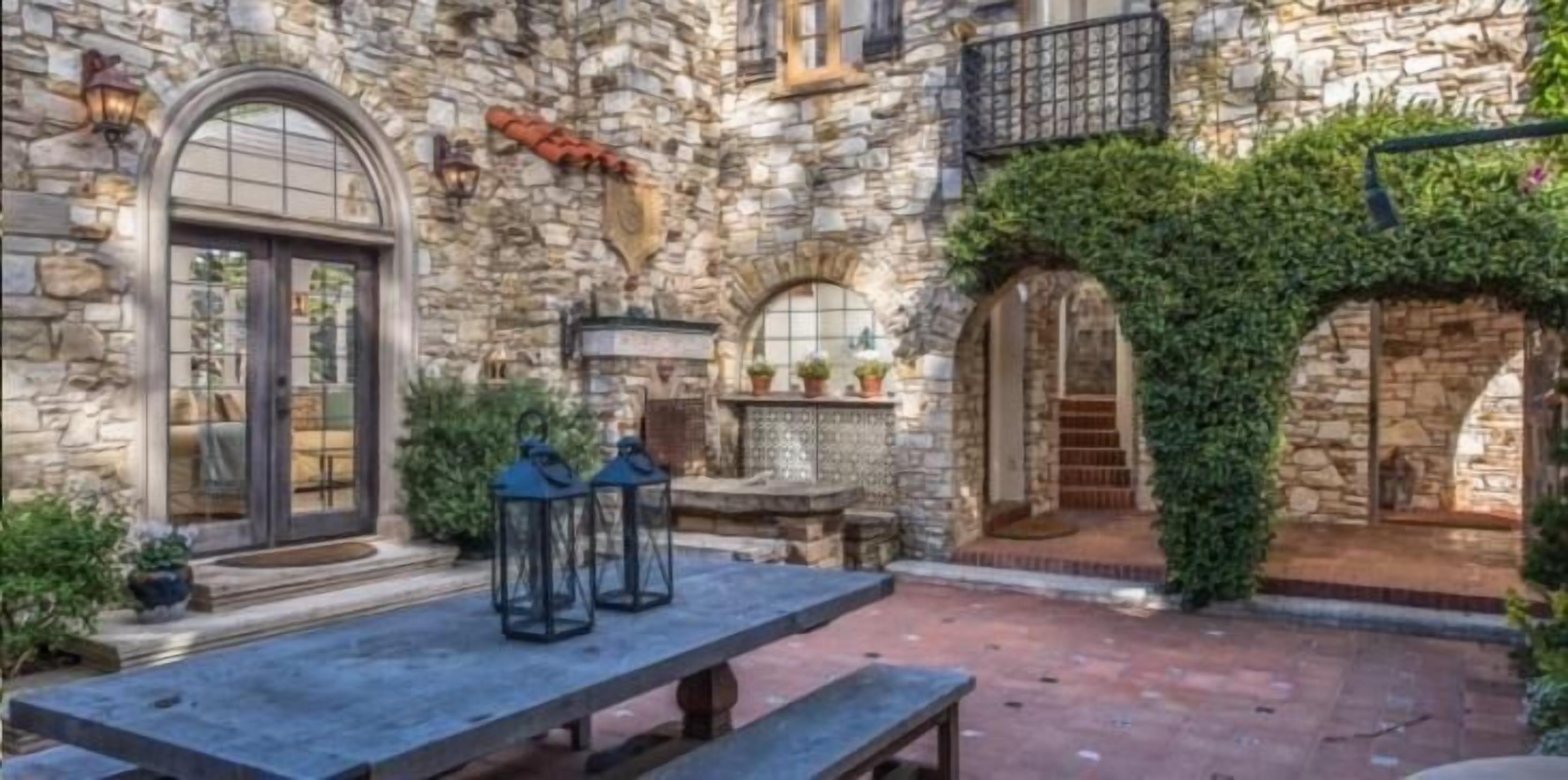 Villa, Multiple Beds (LX22: Luxury Estate Carmel By The Sea) | Property grounds