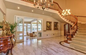 Villa, varias camas (LX33: Luxury Vacation Villa On Pebble) | Interior