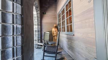 Villa, Mehrere Betten (LX3 Renaissance Carmel Valley Villa  ) | Unterkunftsgelände