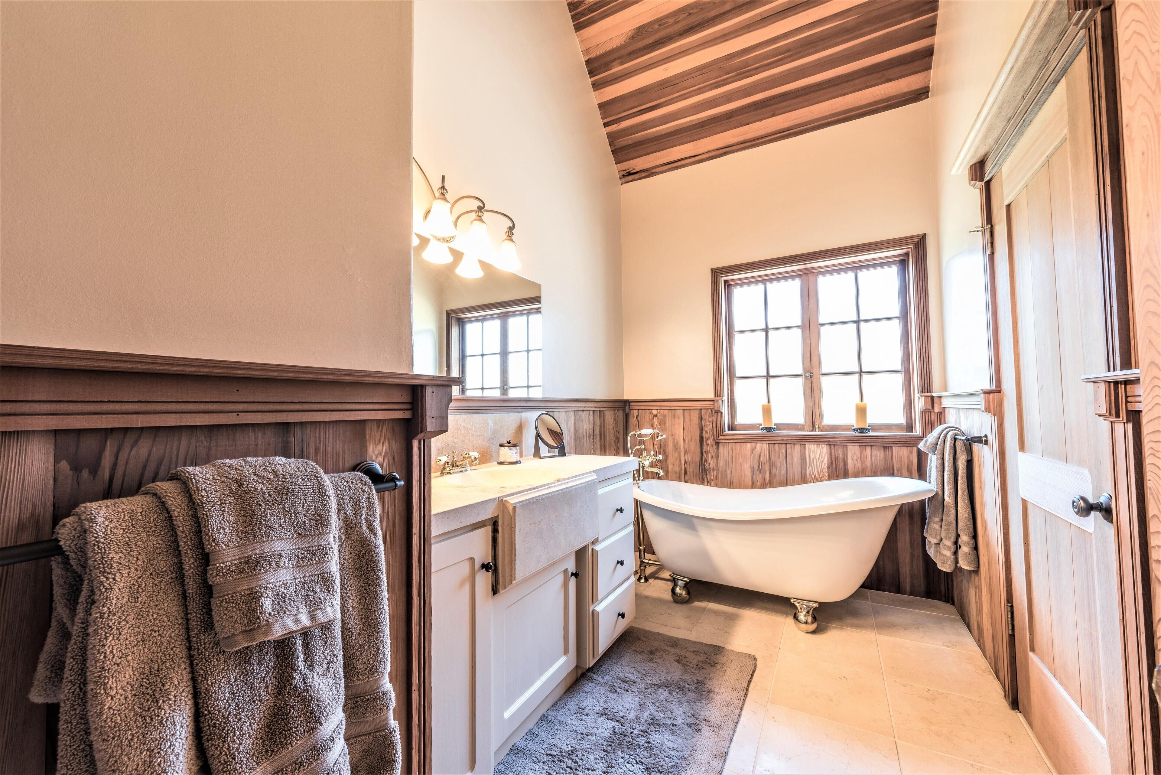 LX3 Renaissance Carmel Valley Villa Pool and Spa