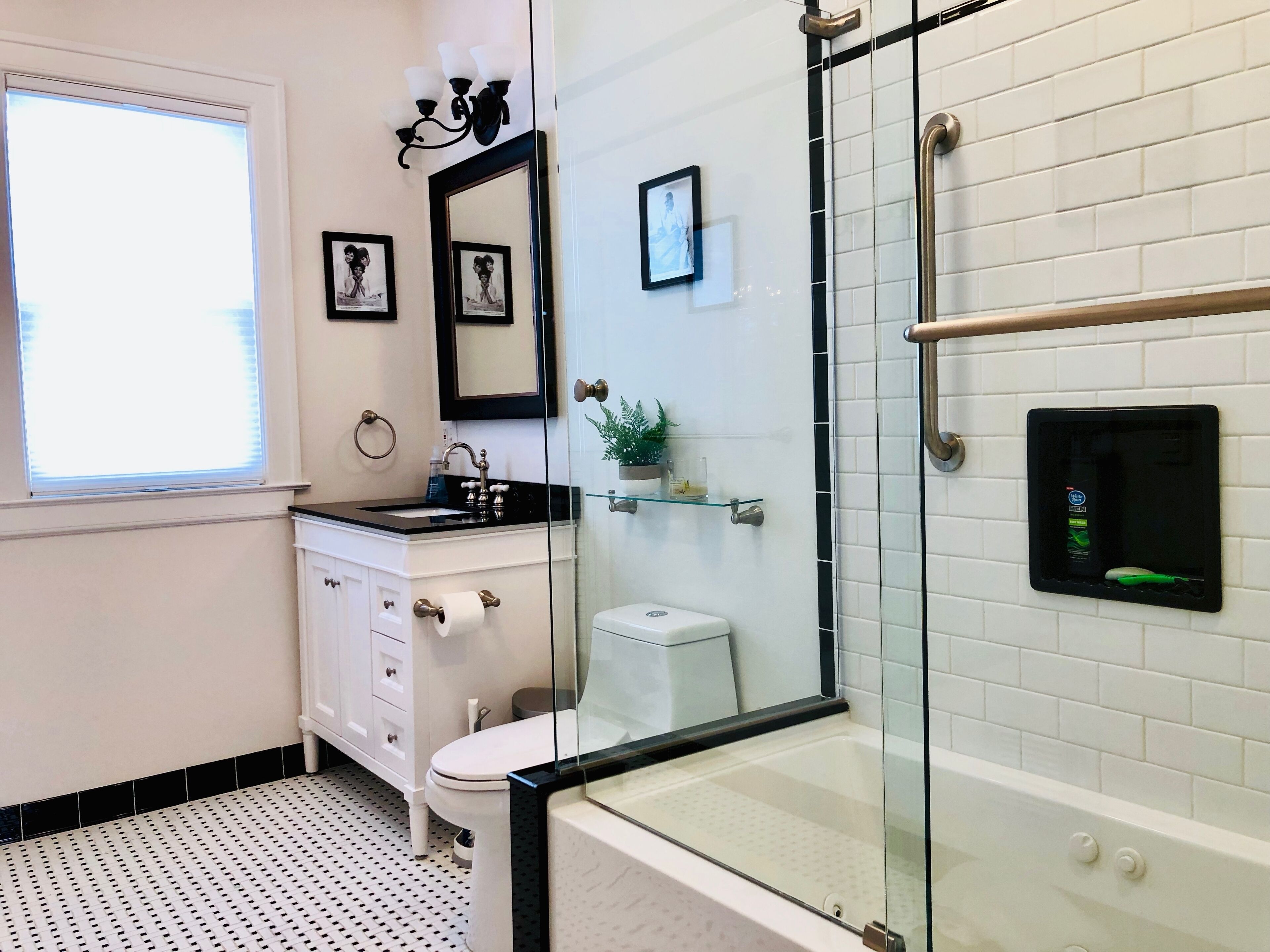 Motown BNB . Experience Detroit in style.