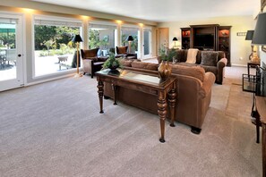 House, Multiple Beds (MV14: Beach Retreat Close To The Beac) | Interior - Mv14: Beach Retreat Close To The Beach And Carmel (Carmel)