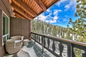 Condo, Multiple Beds, Lake View (Mv17 amazing lake view & spacious 2 b) | Property grounds - Mv17 Amazing Lake View & Spacious 2 Bedroom Ski Cabin With Hot Tub (Stateline)