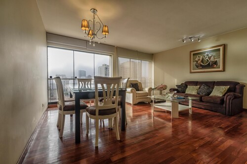 Mv5: Perfect Couples Retreat With Ocean and City View