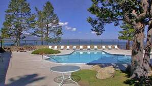 Unclassified image, 5 of 21, button - Mv22: Waterfront Condo in Tahoe Keys . 3 Bedrooms 010630 (South Lake Tahoe)
