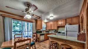 House, Multiple Beds (MV67 Lake Tahoe close to everything H) | Private kitchen - Mv67 Lake Tahoe Close to Everything Home Sleeps 8 (South Lake Tahoe)
