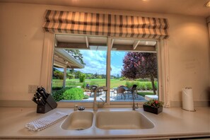 House, Multiple Beds (MV 07 GOLFER'S View retreat 31 days r) | Private kitchen | Fridge, microwave, stovetop, dishwasher - MV 07 Golfer's View Retreat 31 Days Rental Minimum (Carmel)