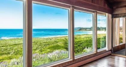 Lx5: Ocean Front Villa