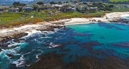 Lx5: Ocean Front Villa