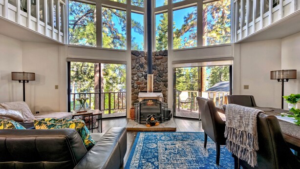 Ferienhaus, Mehrere Betten (Mv49 Lake Tahoe a block from the Cave) | Innenbereich